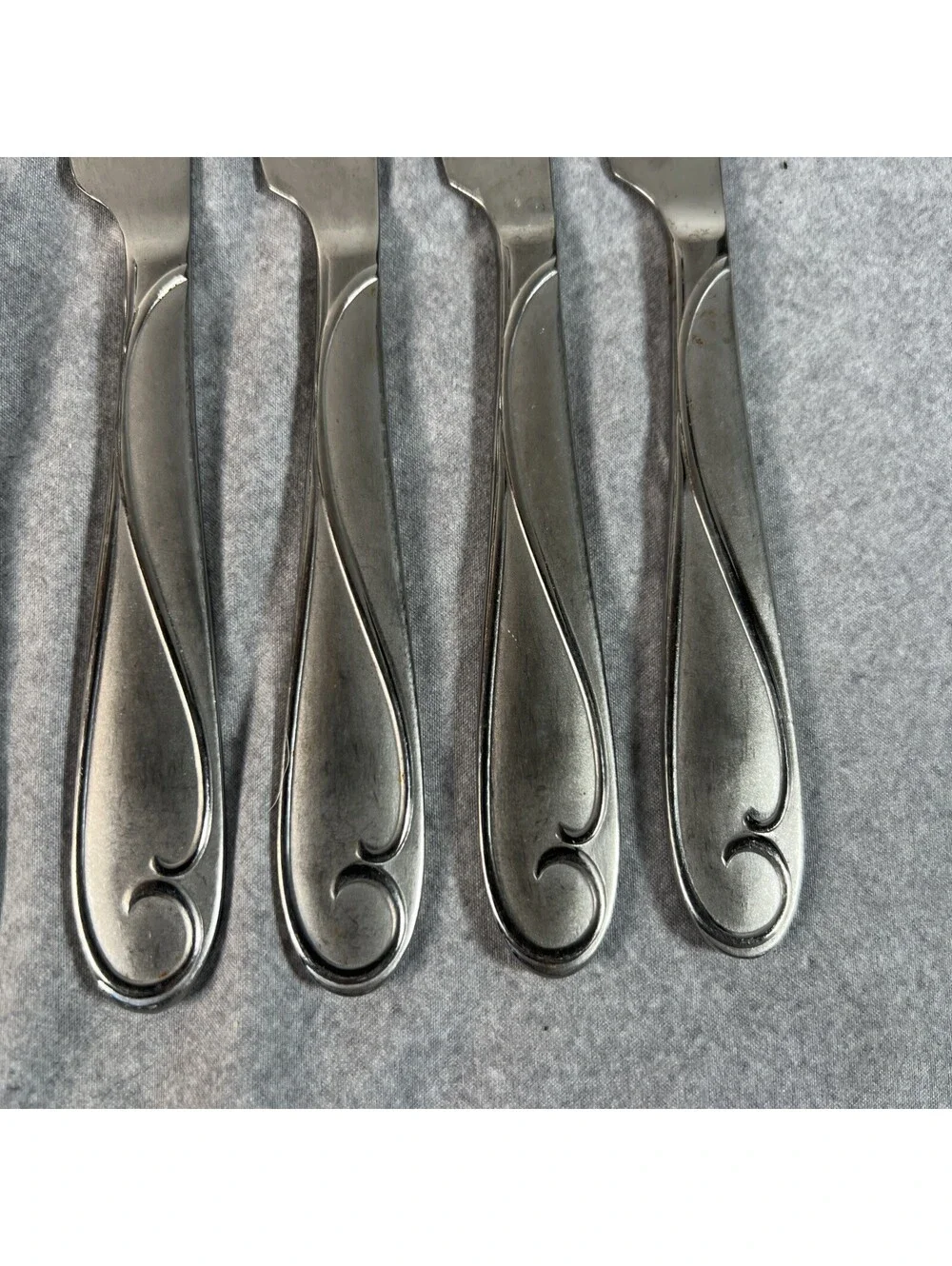 Four Piece Knife And Fork Stainless Steel Swirl Design